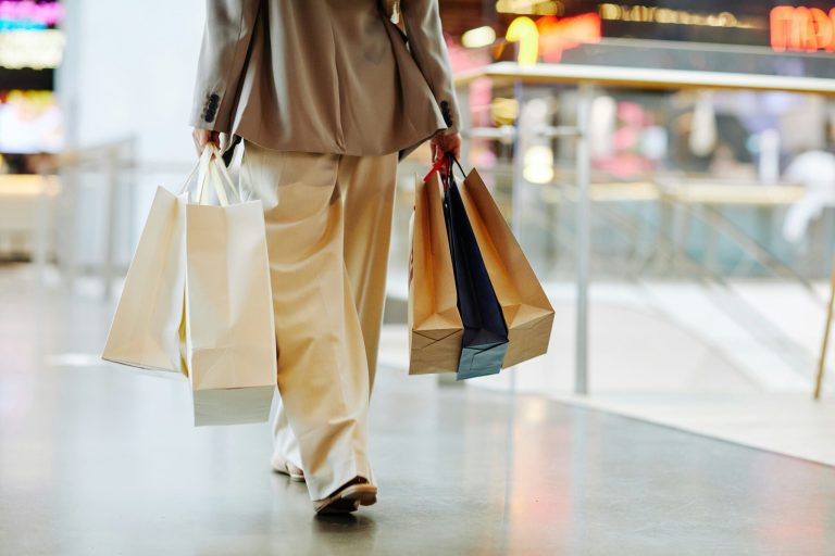 Elimina sobrecostes energéticos en superficies comerciales